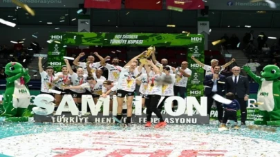 Hentbolda şampiyon Konyaaltı Belediyesi