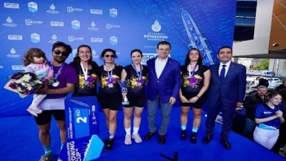 İBB Başkanı Ekrem İmamoğlu 4’üncüsü düzenlenen Uluslararası Haliç Kürek Yarışları’nın ödül töreninde konuştu