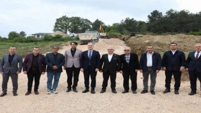 İnegöl Yeniceköy Mahallesinde yeni yollar açılıyor