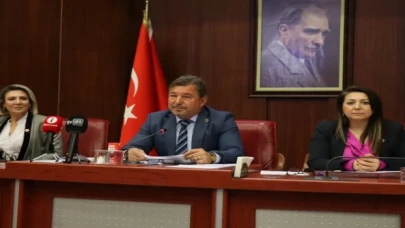 İzmit’in yerel meclisinden öğretmenler için çağrı!