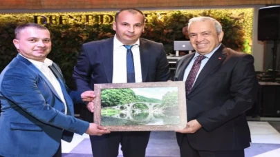 Kardeş kentler yemekte buluştu