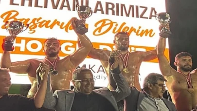 Kemer Belediye güreşçisi ikinci oldu