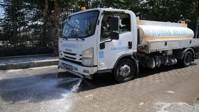 Konak’ta temizlik seferberliği: Mahallelerde eş zamanlı temizlik ve yıkama çalışması başladı