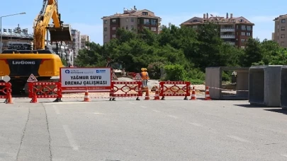 Konyaaltı bölgesinde yeni hat döşeniyor