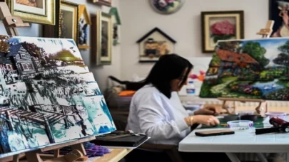 Malatyalı kadınlar rölyefle stres atıyor