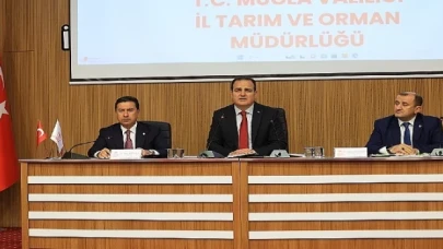 Muğla Büyükşehir Belediye Başkanı Ahmet Aras, İl Tarım ve Orman Müdürlüğü tarafından düzenlenen Muğla İl Su Kurulu Toplantısına katıldı