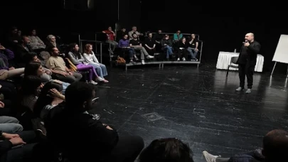 Murat Daltaban Genç Oyuncu ve Yönetmenlerle Atölyede Buluştu