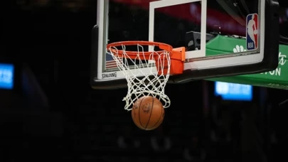 NBA'de Boston Celtics, konferans yarı final serisinde 3-1 üstünlük yakaladı