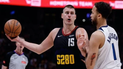 NBA'de Denver ve NY Knicks serilerinde öne geçti