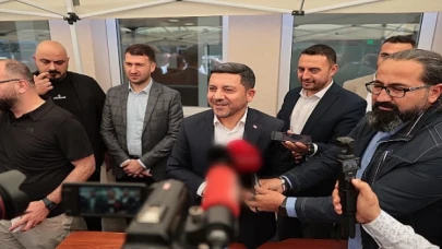 Nevşehir Belediye Başkanı Rasim Arı, kentte yaşayan sığınmacılar için su tarifesi ve nikâh işlemi ücretlerine zam yapacakları açıklamasına vatandaşlardan büyük destek geldi