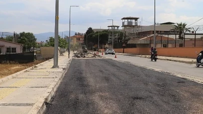 Ödemiş merkezde asfalt yama çalışmaları