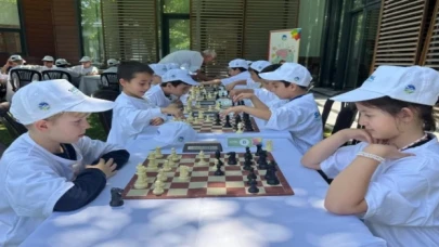 Sakarya’da akıl oyunlarında öğrenciler kıyasıya yarıştı