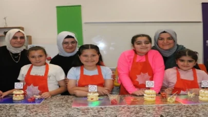 SGM öğrencileri Anneler Günü’nü kutladı