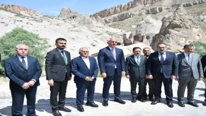 Soğanlı Vadisi’ne Bakan Ersoy’dan tam not