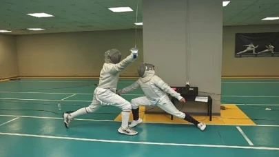 Spor şenliklerinde kupa ve madalya heyecanı sürüyor