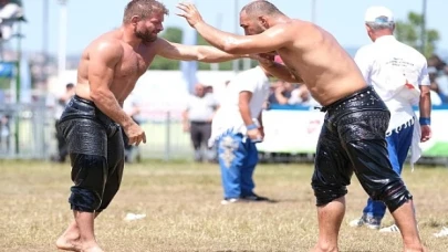 Altın kemerin sahibi Ali Gürbüz oldu