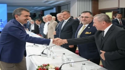 Bakan Tekin, eğitim sendikalarıyla buluştu
