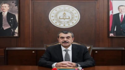 Bakan Tekin’den şehit öğretmen Aybüke için anma