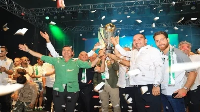 Başkan Aras Şampiyonluk Kutlamalarına Katıldı