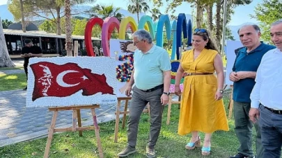 Başkan Topaloğlu öğrencilerin yıl sonu sergisini gezdi