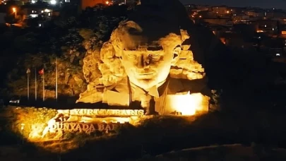 Buca Belediye Başkanı Görkem Duman: “Babamız Atatürk”