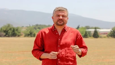 Bucalı hayırsever aileden belediyeye tarla bağışı