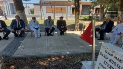 Çanakkale Vali Vekili’nden şehit ailesine bayramlık ziyaret