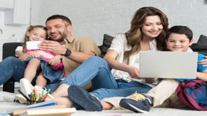 Çocuklarınızı internette yalnız bırakmayın! Onları nasıl koruyabilirsiniz?