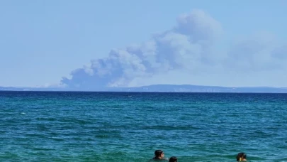 Eceabat’ta orman yangını! Boğaz trafiği askıya alındı!