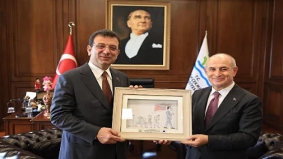 Ekrem İmamoğlu, Büyükçekmece Belediye Başkanı Dr. Hasan Akgün’ü makamında tebrik etti