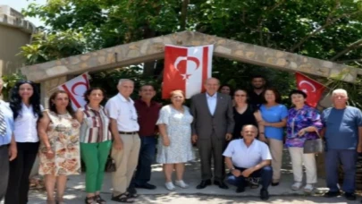 Ersin Tatar: “Şehitlerimizi ne unuturuz, ne unuttururuz”