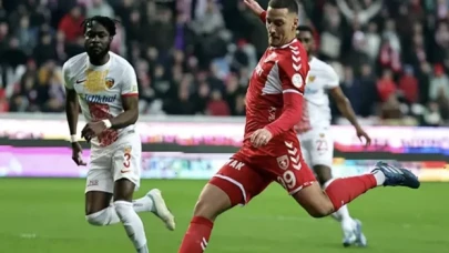 FIFA'nın transfer yasağı listesine 2 Süper Lig kulübü eklendi