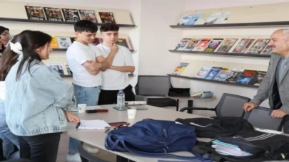 Gebzeli öğrenciler sınavlara Güzide Gençlik Merkezi’nde  hazırlanıyor