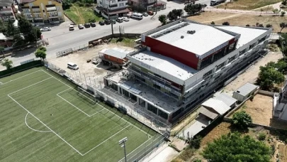 Hasan Doğan Gençlik Merkezinde kompozit cephe imalatı