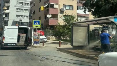 İzmir Karabağlar’da gece gündüz temizlik seferberliği