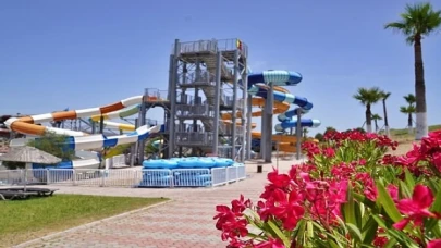 İzmir Oasis Aquapark sezonu açıyor