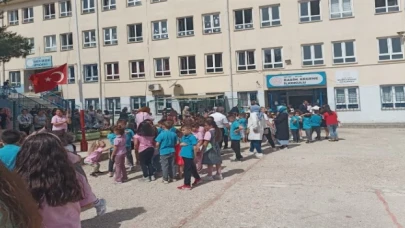 Keşan’da öğrenciler karnelerine kavuştu