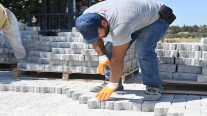 Mahalle sakinleri istedi, Başkan Zeyrek yaptı
