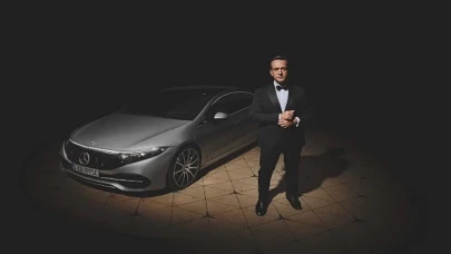 Matthew Macfadyen ve Roger Federer’in başrollerini paylaştığı ”O Bir Mercedes-Benz.” global reklam kampanyası Türkiye’de yayında