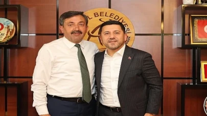 Nevşehir Belediye Başkanı Rasim Arı, 31 Mart Mahalli İdareler Seçimi sonrasında Acıgöl Belediye Başkanı Mehmet Eroğlu’na iade-i ziyarette bulundu