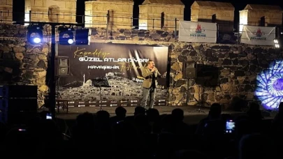 Nevşehir Belediyesi Kültür ve Sosyal İşler Müdürlüğü tarafından düzenlenen Kayaşehir Açık Hava Konserleri devam ediyor