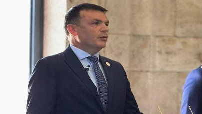 Nihat Tanrıkulu bir kez daha haykırdı: “Kimse ekonomi üzerinden Türkiye’ye diz çöktüremez”