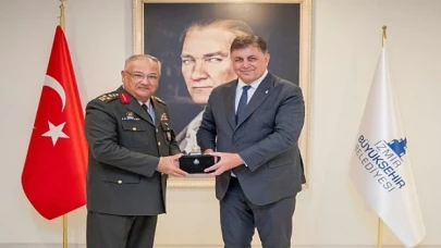 Orgeneral Kemal Yeni’den Başkan Tugay’a ziyaret