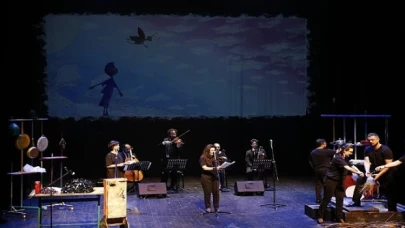 Radyo Tiyatrosu İstanbul’da büyük beğeni topladı