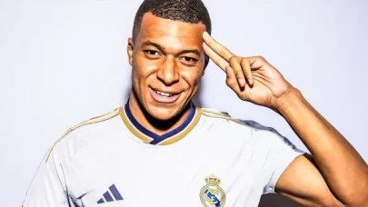 Real Madrid, Mbappe'yi kadrosuna kattı