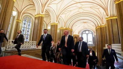 TBB ve İBB Başkanı Ekrem İmamoğlu, İstanbul-Berlin arasında imzalanan 'kardeş şehir’ anlaşmasının 35. Yıldönümünde, Berlin Belediye Başkanı Kai Wegner ile bir araya geldi