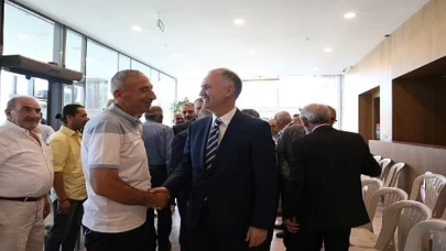 Vatandaşlar Ve Protokol Bayramlaşma Programında Buluştu