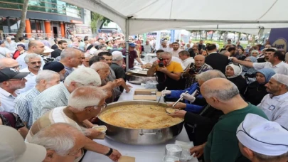 Aşure kazanları Sakarya için kaynadı
