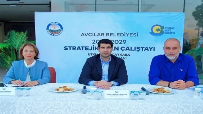 Avcılar’da katılımcılığı arttırmak amacıyla paydaşların görüşlerini almak için Avcılar Belediyesi 2025 ?? 2029 yılları Stratejik Plan Çalıştay’ı düzenlendi