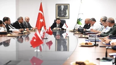 Başkan Aydın’dan birim kurmaylarıyla istişare toplantısı